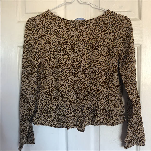 leopard print peplum top ♡ - Picture 5 of 6